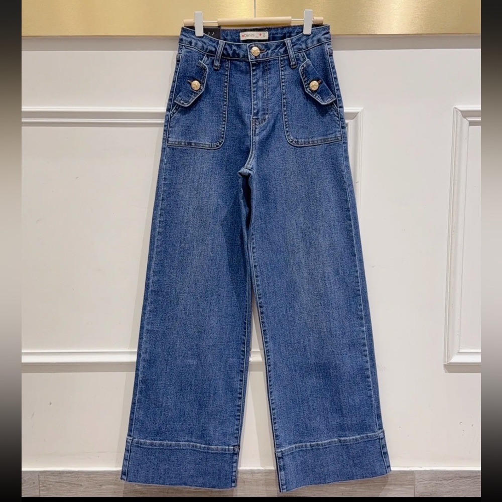FROM PARIS FRANCE 🇫🇷 Stylish Wide-Leg Denim Jeans